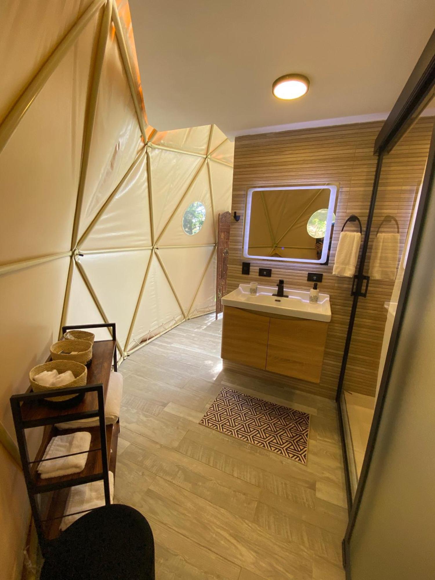 Готель Way To Heaven Glamping Monteverde Екстер'єр фото